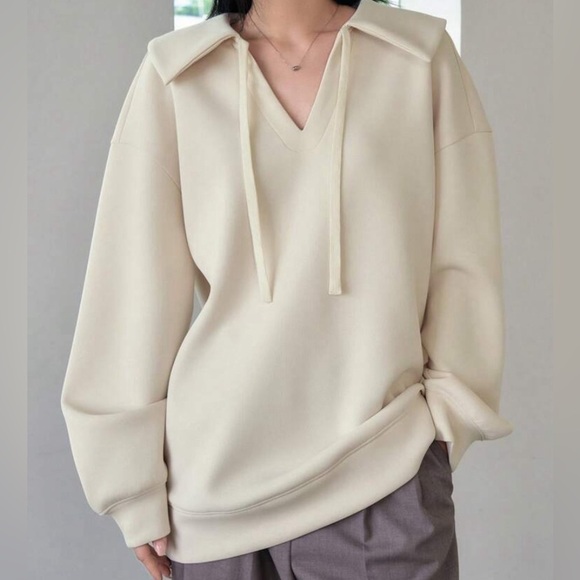 Sweaters - 💖 2 for $20💖  Oversized bib collar sweater​